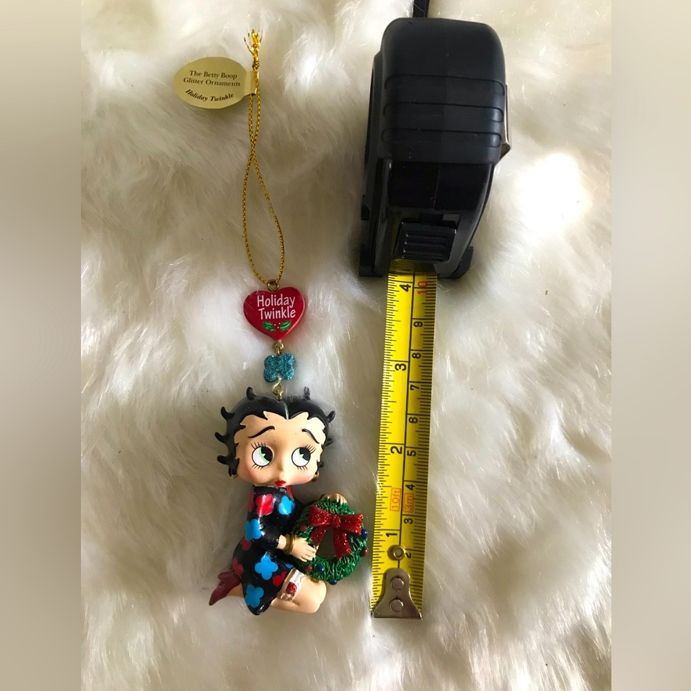 Betty Boop Glitter Ornaments set of 2
by The Danbury Mint Collection
